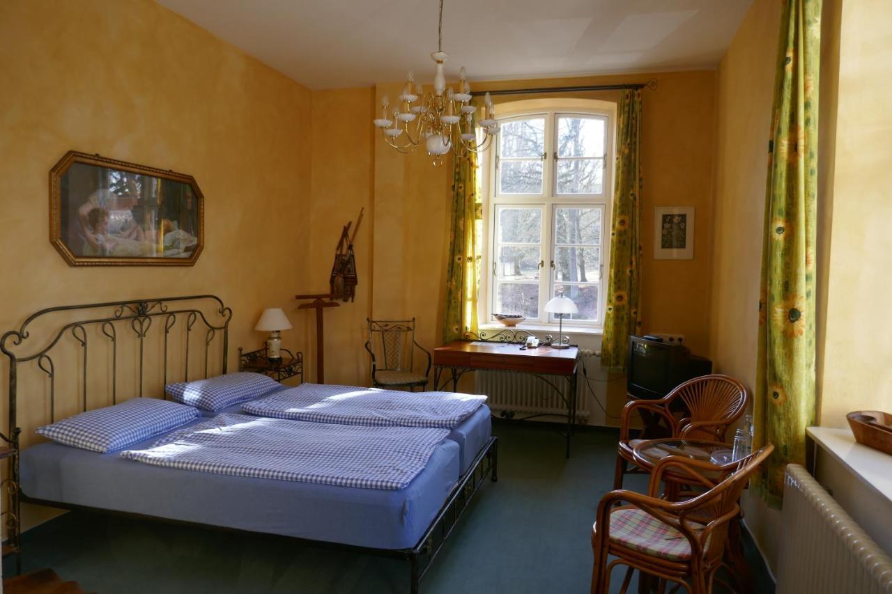 Landhaus Schloss Koelzow Exterior foto